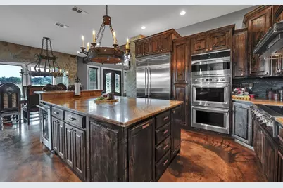 5004 Gholson Road, Waco, TX 76705 - Photo 9