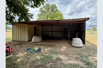 523 Billy Road, Bowie, TX 76230 - Photo 7