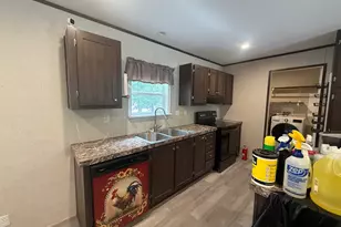 523 Billy Rd, Bowie, TX 76230 - Photo 21