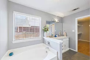 1104 Brandy Station Rd, Grand Prairie, TX 75052 - Photo 19