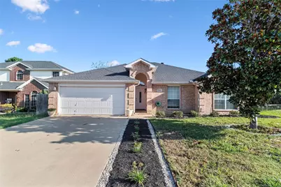 1104 Brandy Station Road, Grand Prairie, TX 75052 - Photo 1