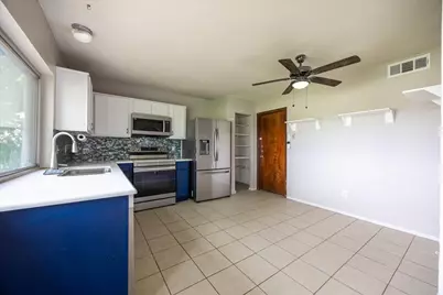 722 Meadowglen Drive, Duncanville, TX 75137 - Photo 11