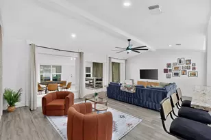 3508 Grande Bulevar, Irving, TX 75062 - Photo 3