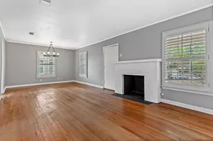 1510 S Montreal Ave S, Dallas, TX 75208 - Photo 5