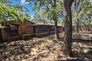 2325 Yeager St, Fort Worth, TX 76112 - Photo 27