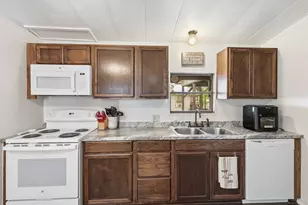 4417 Wildwood Cir, Granbury, TX 76049 - Photo 13