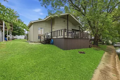 4417 Wildwood Circle, Granbury, TX 76049 - Photo 29