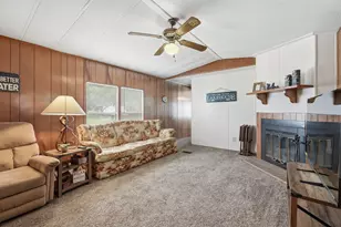 4417 Wildwood Cir, Granbury, TX 76049 - Photo 5