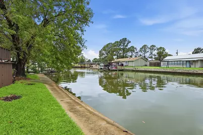 4417 Wildwood Circle, Granbury, TX 76049 - Photo 27