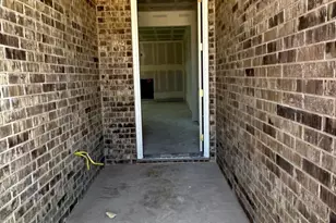 3401 Helena St, Gainesville, TX 76240 - Photo 3