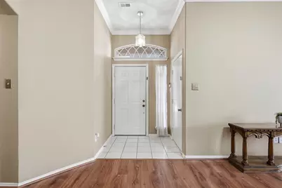 4013 Azalea Drive, Haltom City, TX 76137 - Photo 5