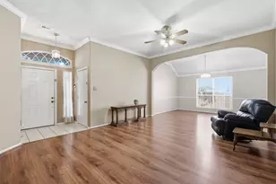 4013 Azalea Dr, Haltom City, TX 76137 - Photo 5
