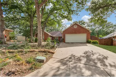 4404 Oak Brook Court, Arlington, TX 76016 - Photo 25