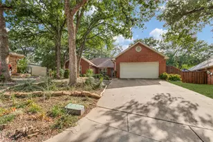 4404 Oak Brook Ct, Arlington, TX 76016 - Photo 25