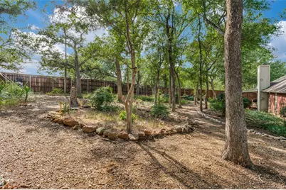 4404 Oak Brook Court, Arlington, TX 76016 - Photo 23