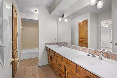 1315 Winding Brook Drive, DeSoto, TX 75115 - Photo 29