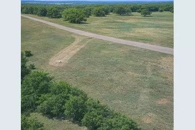 7420 Muirfield Drive, Cleburne, TX 76033 - Photo 5