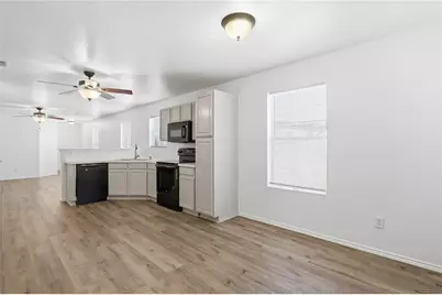 6712 Meadow Way Lane, Fort Worth, TX 76179 - Photo 17