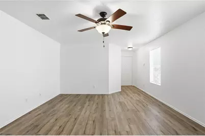 6712 Meadow Way Lane, Fort Worth, TX 76179 - Photo 7