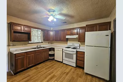 3132 Lakeland Street, Fort Worth, TX 76111 - Photo 5