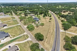 3217 Bairds Ln, Burleson, TX 76028 - Photo 33