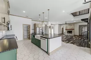 3217 Bairds Ln, Burleson, TX 76028 - Photo 5