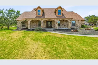 910 Mallard Pointe Drive, Granbury, TX 76049 - Photo 35