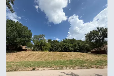 18 Thornhill Road, Benbrook, TX 76132 - Photo 1