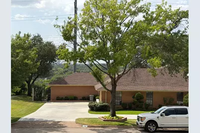 18 Thornhill Road, Benbrook, TX 76132 - Photo 9