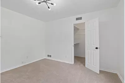 841 Brookwood Drive, Dallas, TX 75224 - Photo 11