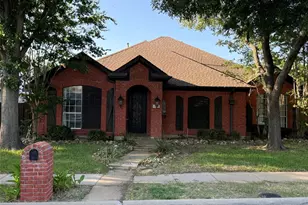 4210 Honeysuckle Dr, McKinney, TX 75070 - Photo 1