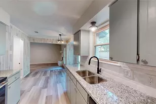 6412 Grasshopper Dr, Watauga, TX 76148 - Photo 11