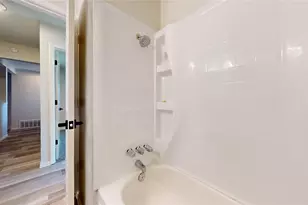 6412 Grasshopper Dr, Watauga, TX 76148 - Photo 23