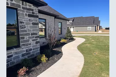 1404 Dixie Estates Way, Whitesboro, TX 76273 - Photo 9