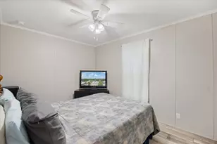 6623 Dayla Ct, Granbury, TX 76049 - Photo 23