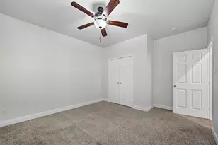 2911 Marshall St, Greenville, TX 75401 - Photo 11