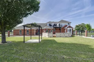 6603 Champion Rd, Midlothian, TX 76065 - Photo 29