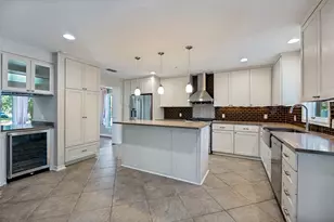 6203 Marquita Ave, Dallas, TX 75214 - Photo 17