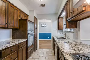 8 Winding Creek Ct, Trophy Club, TX 76262 - Photo 7