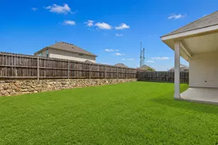 404 Vawter Dr, Van Alstyne, TX 75495 - Photo 15