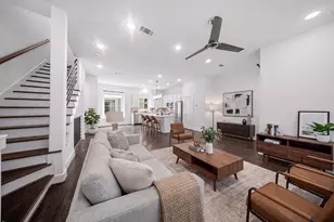 5811 Bryan Pkwy, Dallas, TX 75206 - Photo 1