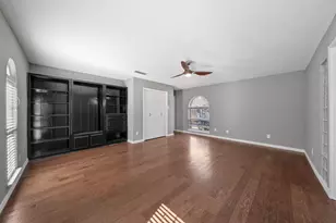 1801 Tameria Dr, Irving, TX 75060 - Photo 9