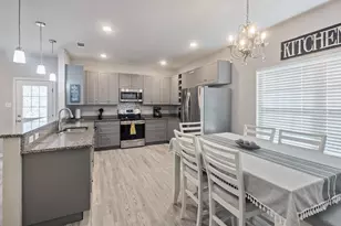 591 E Eubank St, Mabank, TX 75147 - Photo 13