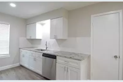2203 Sheraton Drive, Carrollton, TX 75007 - Photo 9