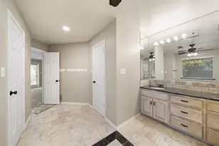 917 Hills Creek Dr, McKinney, TX 75072 - Photo 15