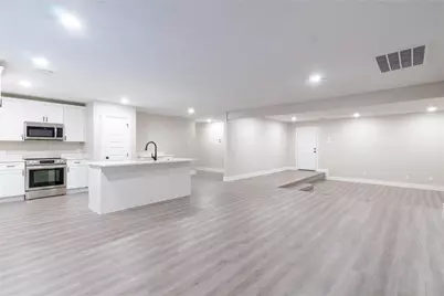209 W 9th Street, Kemp, TX 75143 - Photo 5