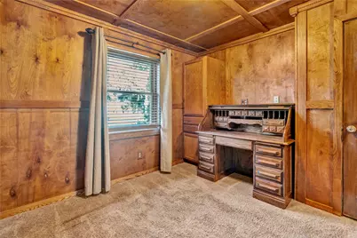 306 Woodlawn Drive, Keene, TX 76059 - Photo 23