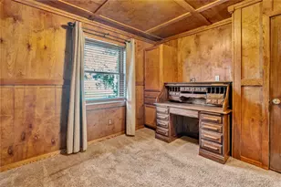 306 Woodlawn Dr, Keene, TX 76059 - Photo 23