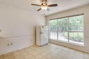22011 Pebble Dr, Whitney, TX 76692 - Photo 13
