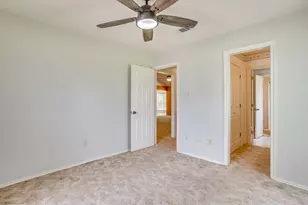 22011 Pebble Dr, Whitney, TX 76692 - Photo 17